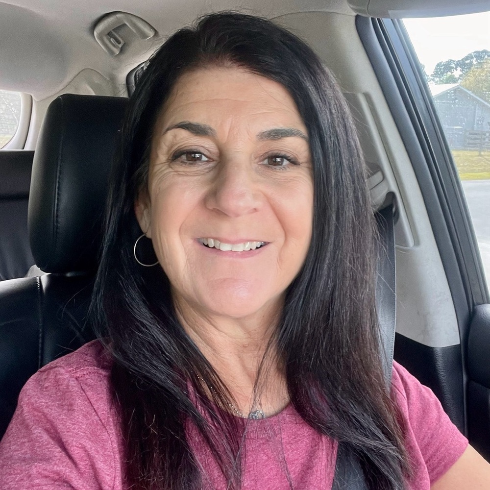 Meet your Posher, Tracy